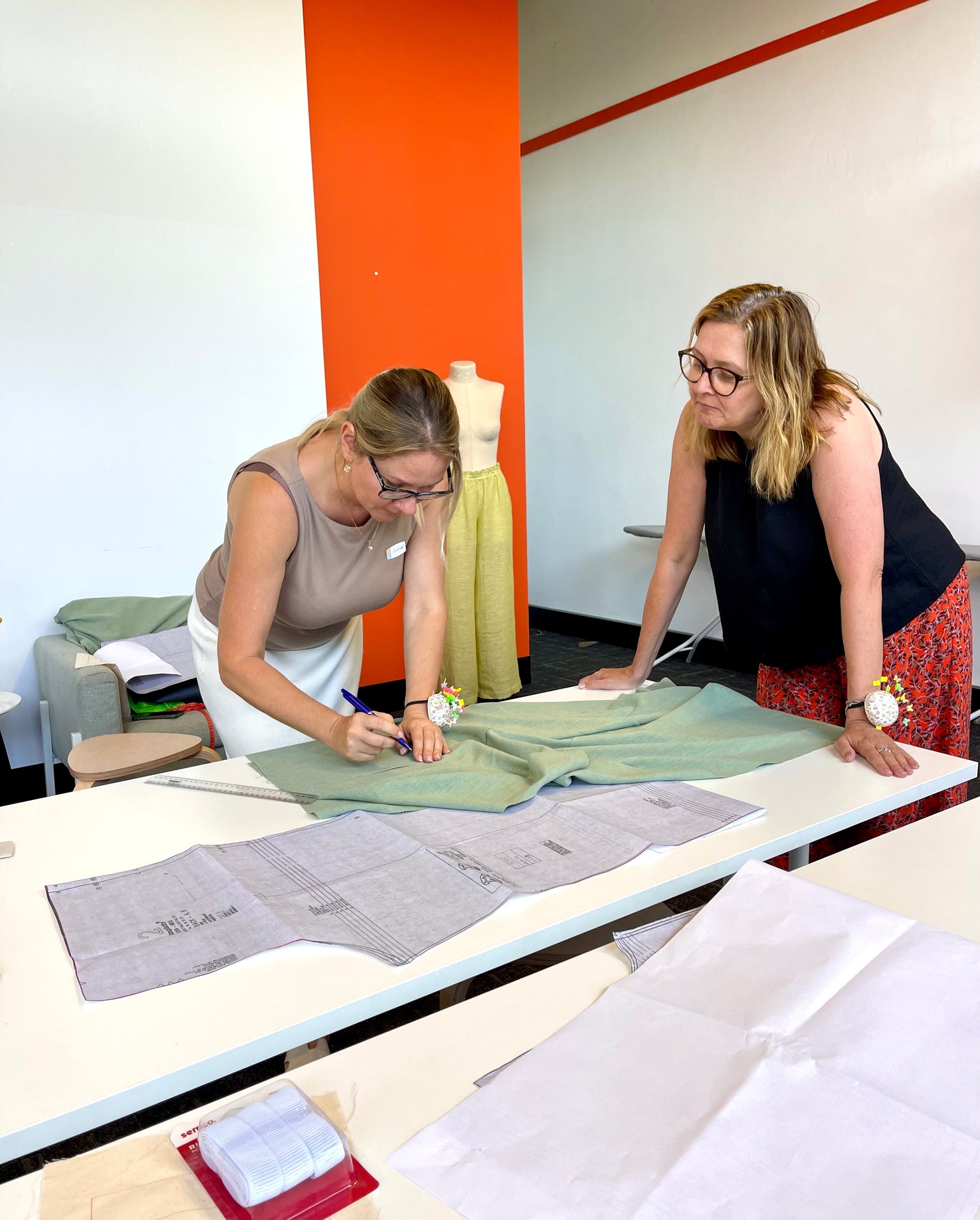 Social Sewing Class - 2 hrs